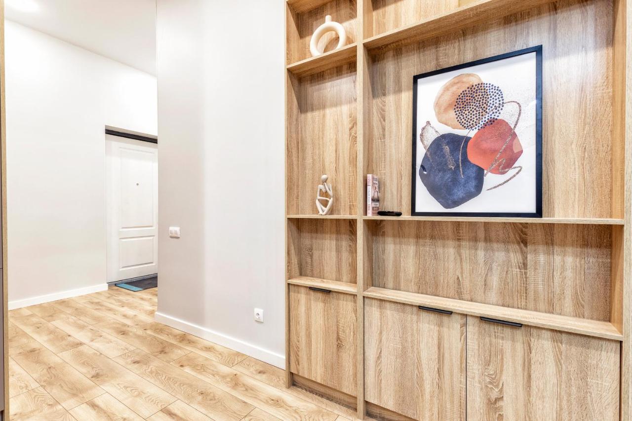 Aura Business Class Apartment Астана Екстериор снимка